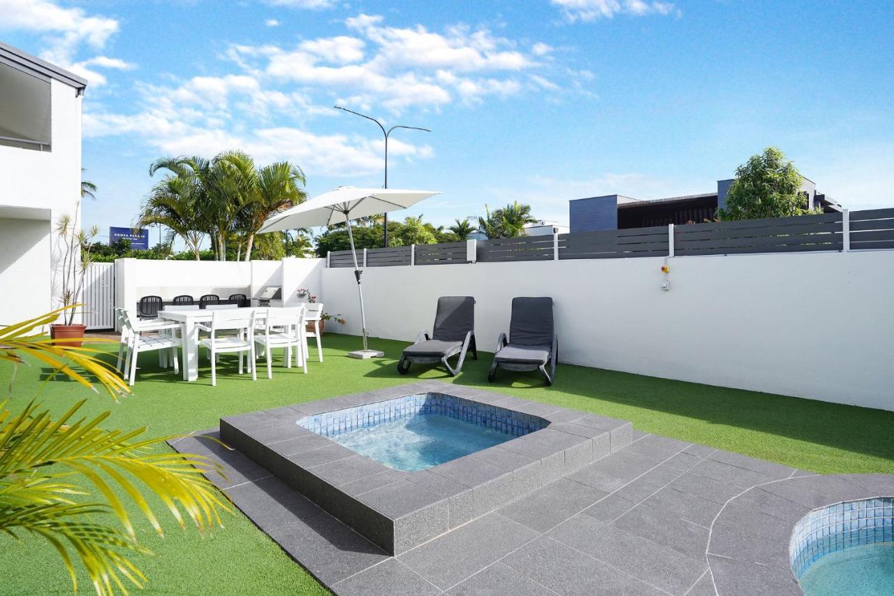Noosa Parade Holiday Inn Exterior foto